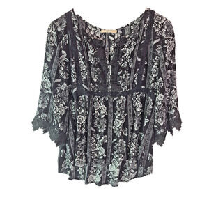 Hazel Jacqueline Boho Tunic Top – Size Large – Black White Floral Crochet Stitch